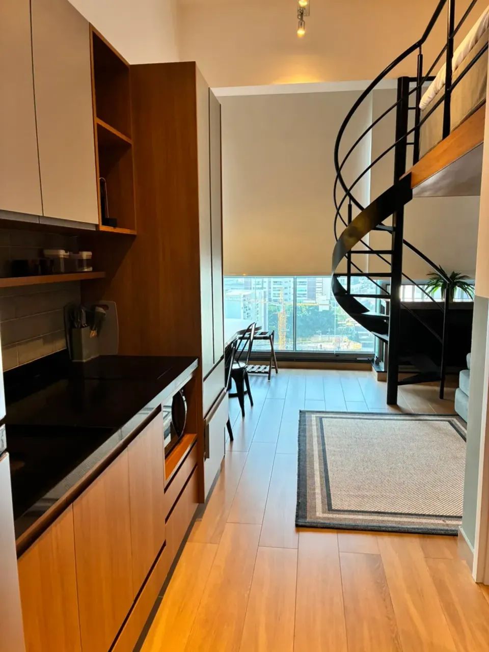 Metro Brooklin - lindo studio completo mobiliado