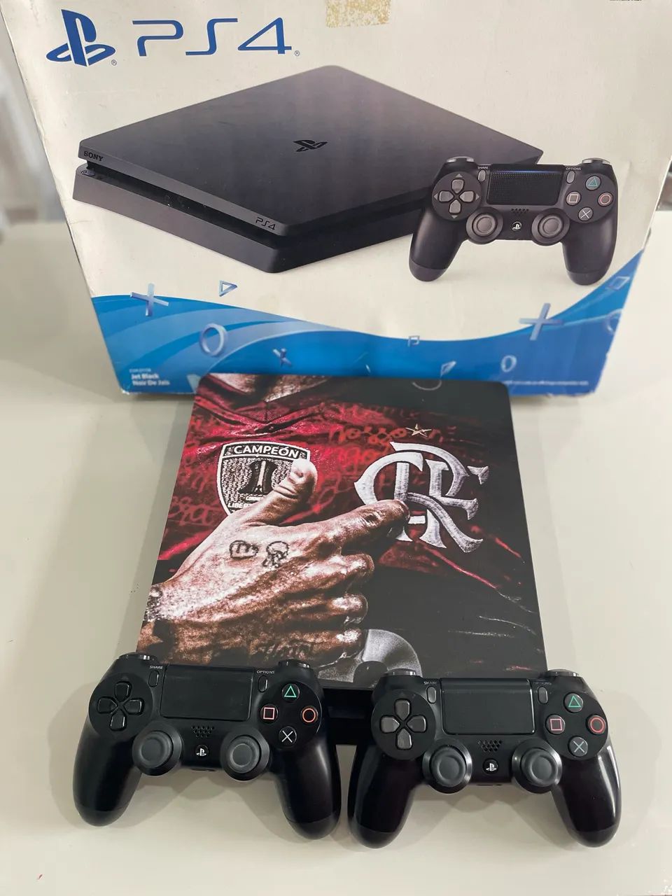 Ps4 slim 