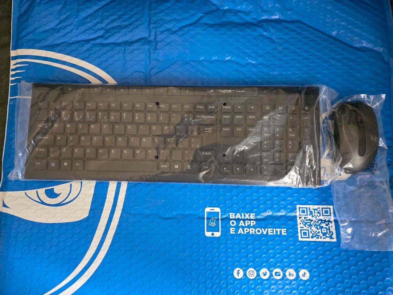 Kit Teclado e Mouse Bluetooth Rapoo 8210M - Foto 2