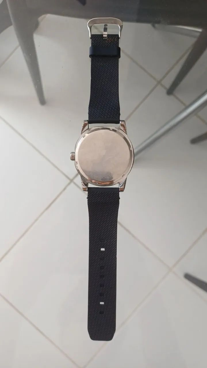 VENDO RELÓGIO ANALÓGICO MONDAINE - Foto 2