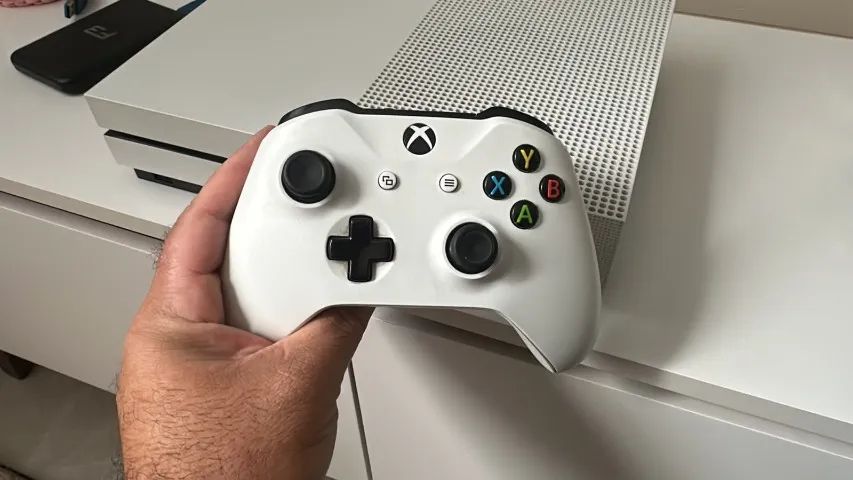 XBOX ONE S - Foto 4