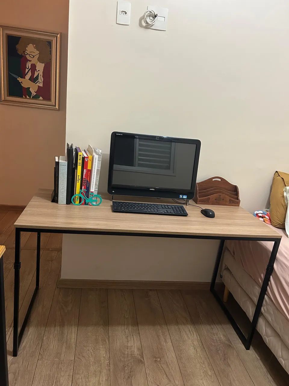 Mesa de escritório (135x60x74cm) - Foto 4