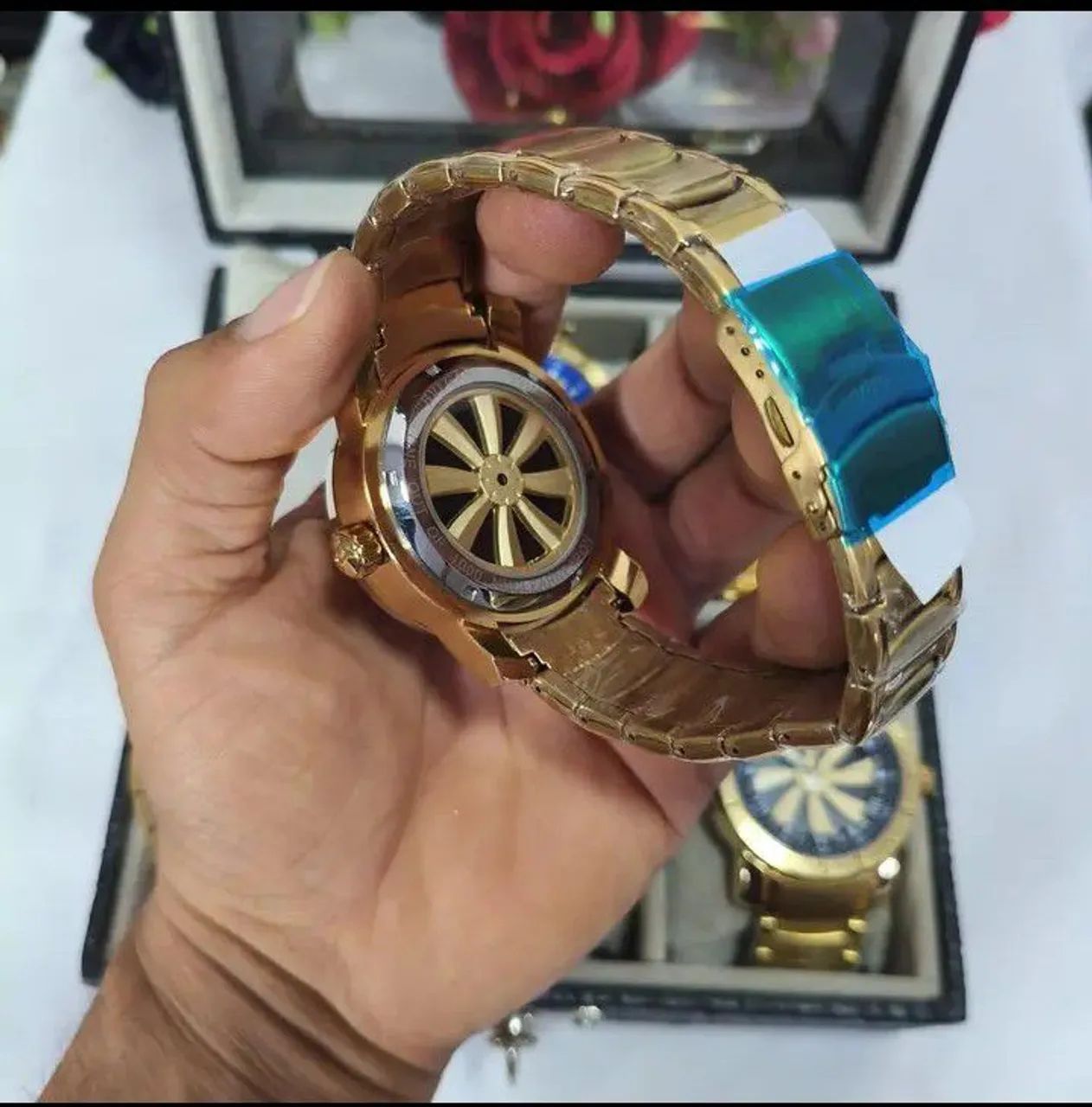 Relógio Estilo Bvlgari Speedway em Aço Inoxidável - Foto 2