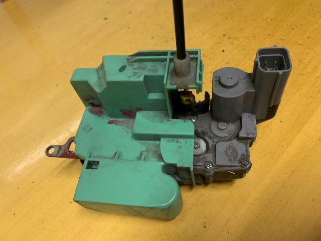 Fechadura eletrica da porta fiat uno vivace original - Foto 5