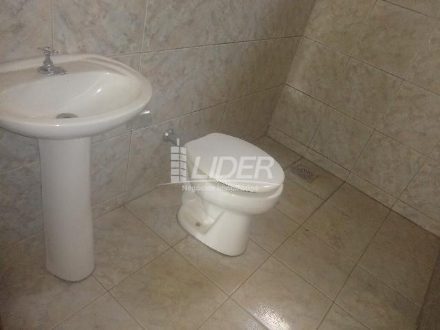 Casa para alugar com 3 dormitórios em Planalto, Uberlândia cod:863301 - Foto 14