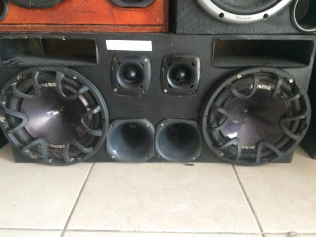 Caixa dutada bravox Premium 500w 250wrms + 2 st200 + 2 d250x