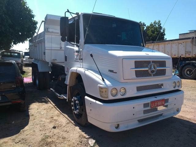 Vendo 1620 Ano 2010 com Ar condicionado 210,000km rodado