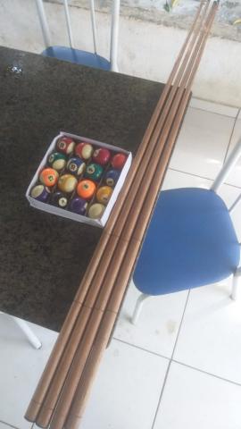 Vendo 4 tacos e o jogo de bola
