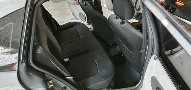 Renault Symbol 1.6 16v GNV 16mts - Foto 10