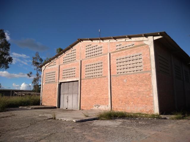 Galpão 920 m²