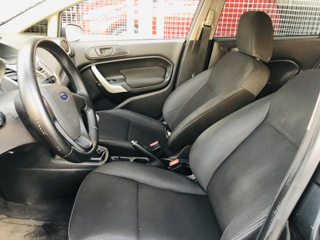 New Fiesta Sedan 1.6 Manual 2011 - Foto 7