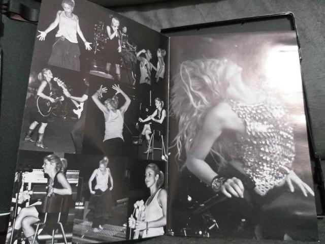 DVD da Shakira - Foto 2
