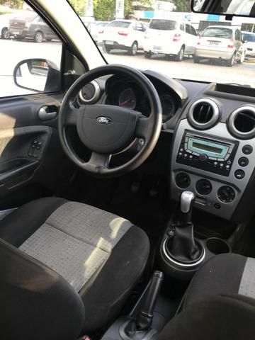 Fiesta Sedan - Foto 4