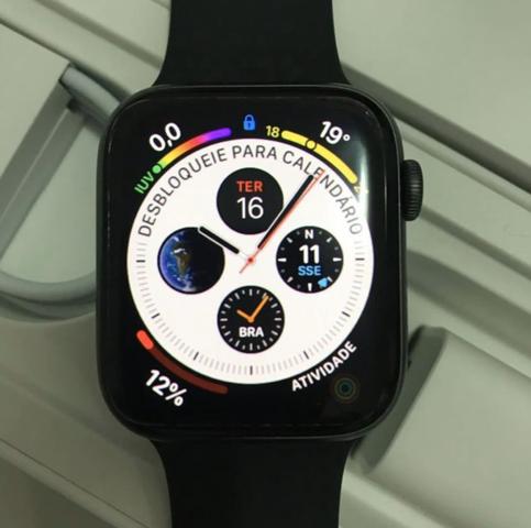 Apple Watch series 4 44mm Preto