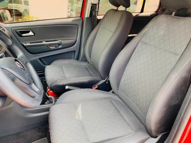 VOLKSWAGEN FOX COMFORTLINE 1.0 MI TOTAL FLEX 4P. MEC. - Foto 9