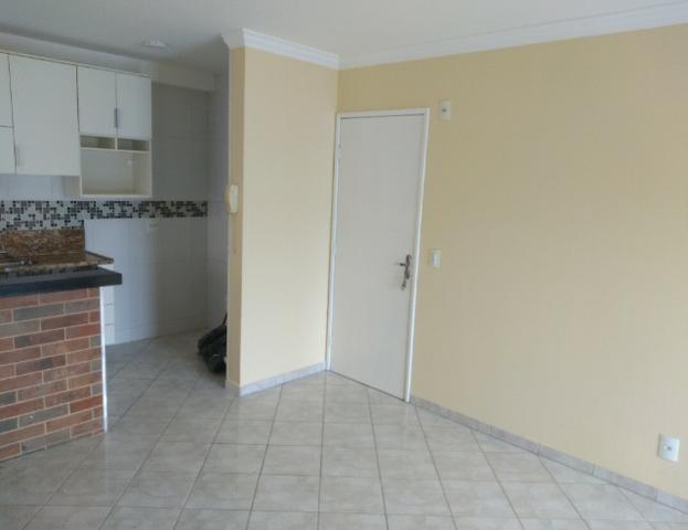 Apartamento 2 quartos em Colina de Laranjeiras com armários Embutidos. - Foto 2