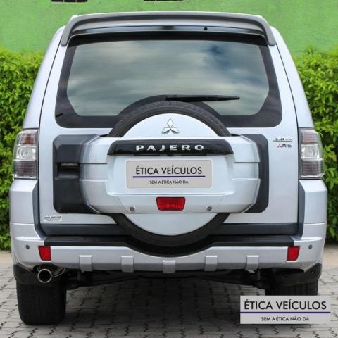 Pajero HPE Full 3.8 V6 250cv 5p Aut. - Foto 4