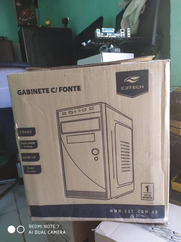 Gabinete simples + fonte lacrado leia