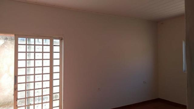 Lindo imóvel residencial amplo com 3 dormitórios ,suíte e sala ampla - Foto 5