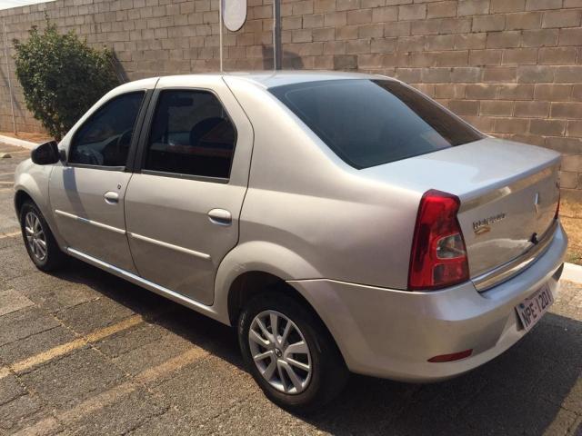 RENAULT LOGAN 2011/2011 1.0 EXPRESSION 16V FLEX 4P MANUAL - Foto 6