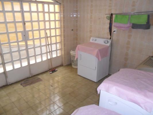 Casa 3 quartos e piscina - Foto 9