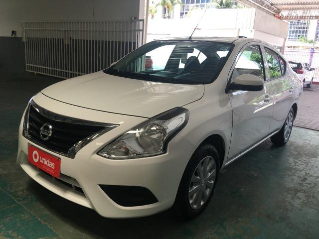 Nissan Versa - Foto 2