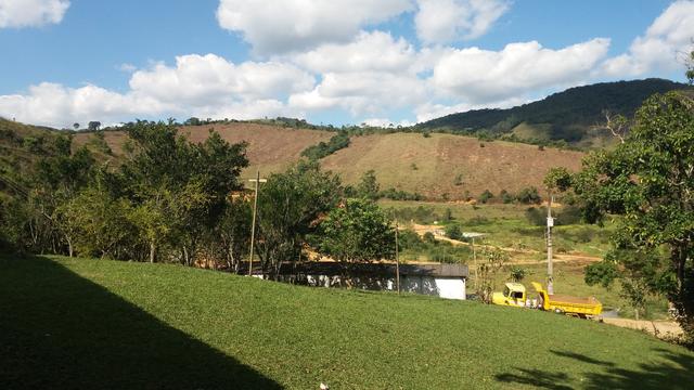 Terreno em granjeamento vendo /troco
