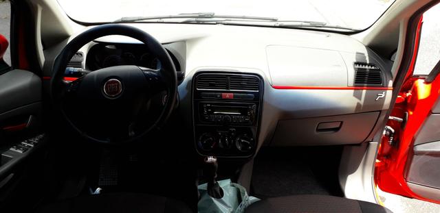 Fiat/ Punto sporting 1.8 2012 completo câmbio manual troco carro/moto - Foto 11