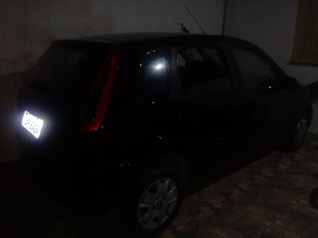 Vendo carro Ford fiesta hatch Flex 1.0 completo - Foto 2