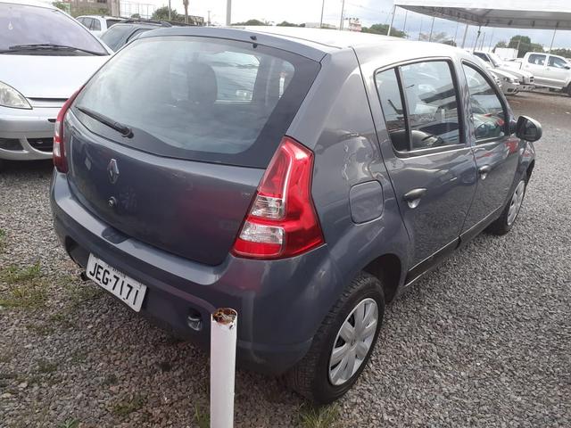 Sandero - Foto 4