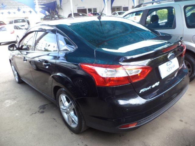 FOCUS 2013/2014 2.0 S SEDAN 16V FLEX 4P POWERSHIFT - Foto 8