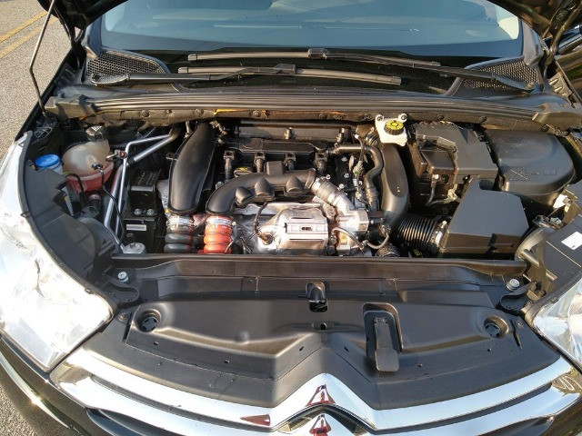 Citroen C4 Lounge 1.6 Origine 16V Turbo FLEX 4P Automático - Foto 10