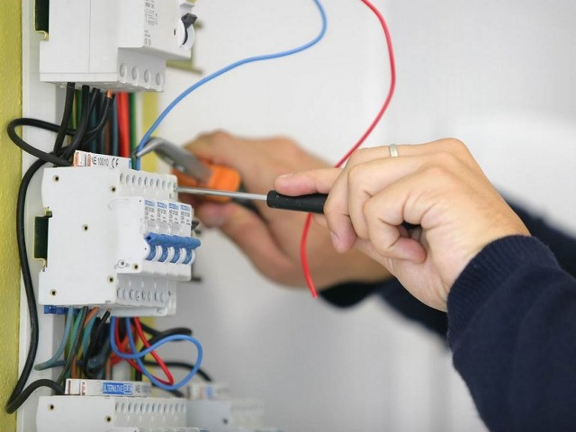 Eletricista profissional - Foto 4