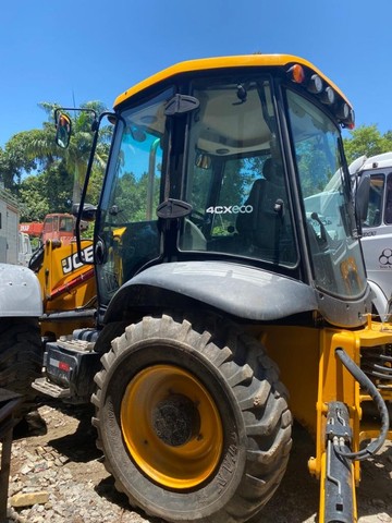 Retroescavadeira JCB 4CX Eco Turbo