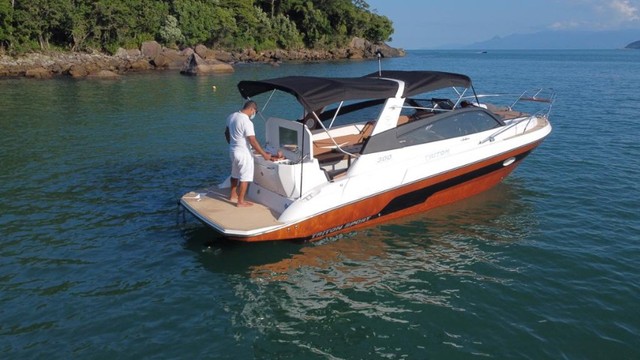 Lancha Triton 300 Sport 2022 - Cotas Nauticas - Boatlux