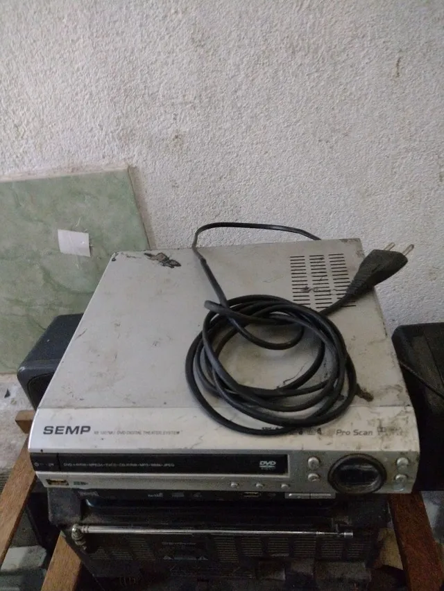 Home theater Semp funcionando perfeitamente