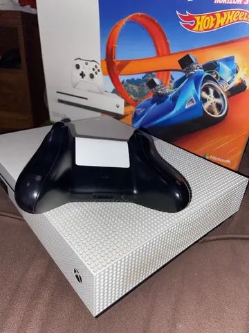 Xbox One S 500GB - Forza Horizon 3 Hot Wheels Bundle 