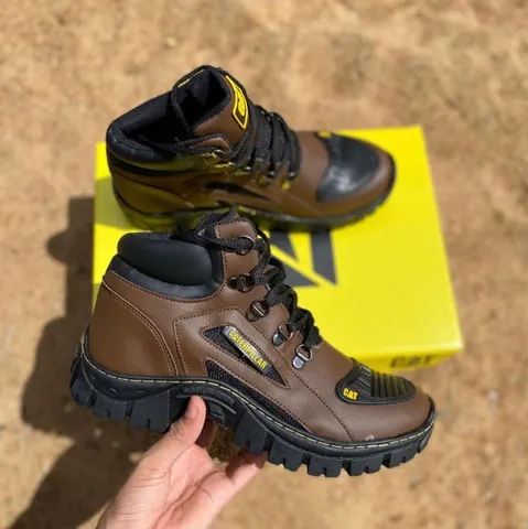 Bota CATERPILLAR masculino - Roupas - Cambará, Boa Vista