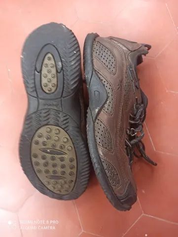 Tênis de Couro Reebok T 37 - Foto 2