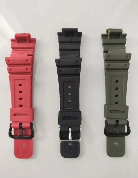 Pulseira vermelha, verde e preta para Casio G-Shock DW5600 em borracha.