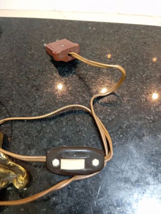 ABAJUR  DE BRONZE  - Foto 4