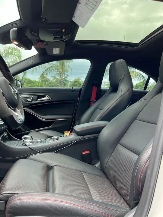 CLA 45 AMG 10MKM  - Foto 14