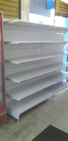 Gôndolas de Parede Branca ou Preta  - Foto 5