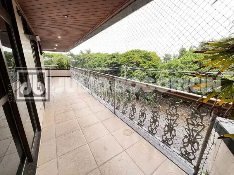Ilha do Governador - Jardim Guanabara - VENDA - Apartamento - Varanda - 3 Quartos (Suíte) 