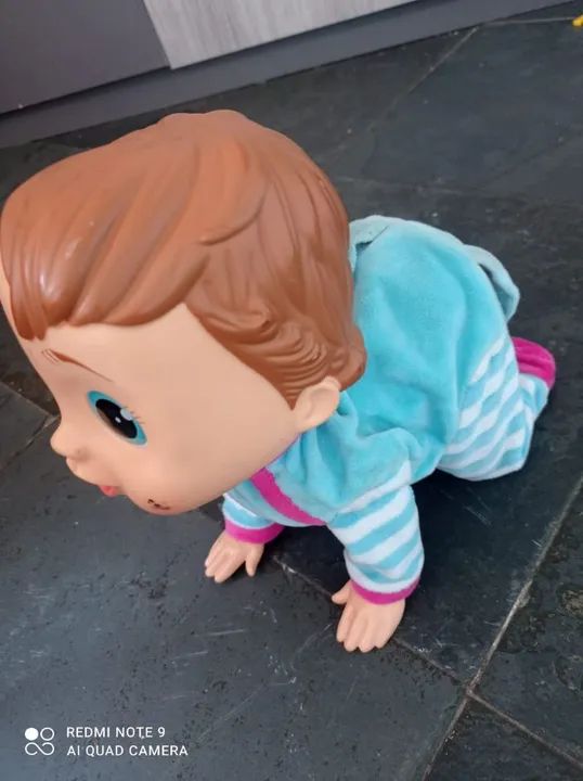 Boneca Interativa - Engatinha / Emite sons. - Foto 3