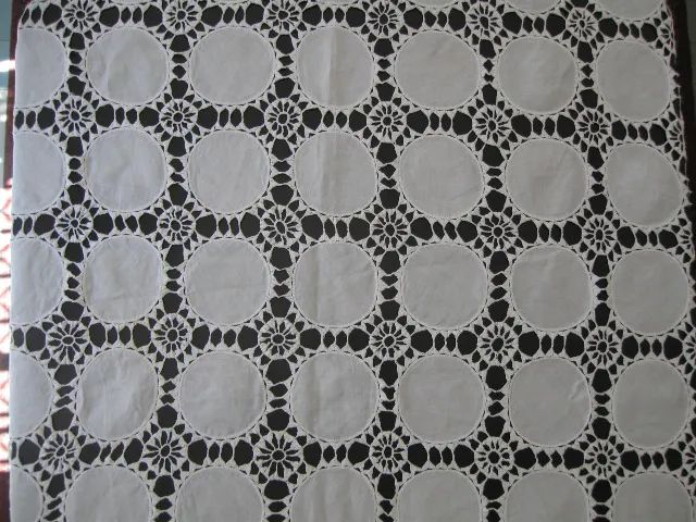 Toalha de mesa de linho entremeio em crochê - 2,15 x 1,60 (no estado) - Foto 3