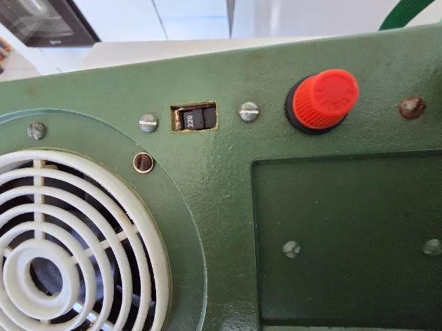 NEBULIZADOR/INALADOR - PULMOCLEAR II - LUXO ULTRASSÔNICO À QUARTZO - BIVOLT 110/220 V  - Foto 4