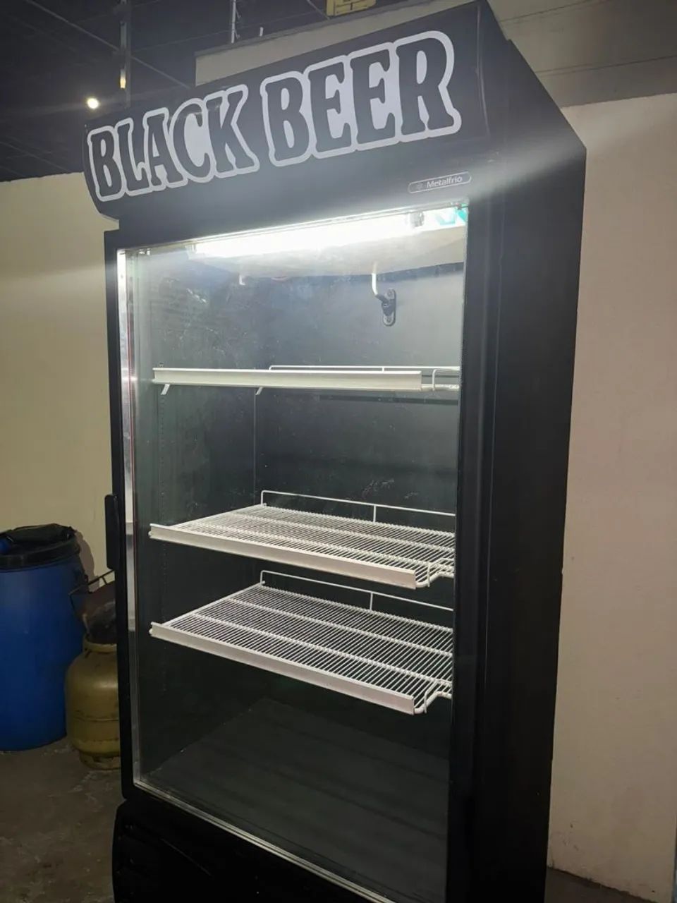 Cervejeira Black Beer - Metalfrio
