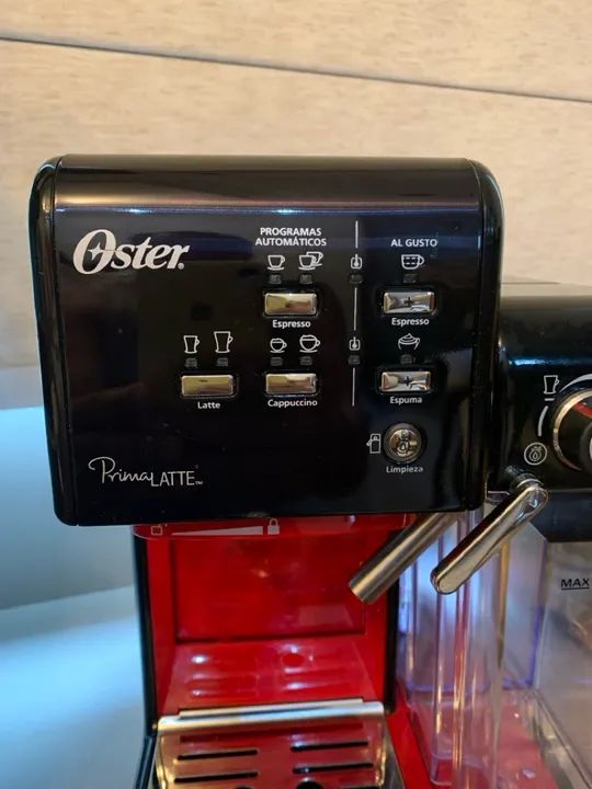 Cafeteira Oster Prima Latte  semi usada - Foto 2