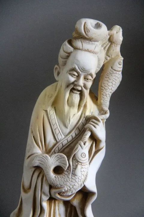 Estatuetas Orientais em Composito Calcareo - Aprox Anos 70